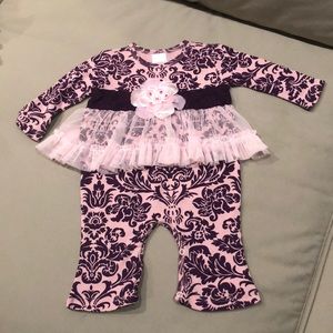 Giggle Moon One Piece